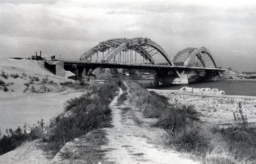 Izgradnja Žeželjevog mosta u Novom Sadu 1957-1961