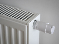 Stanovnici Stare Detelinare i Avijatičarskog naselja u četvrtak bez tople vode i grejanja