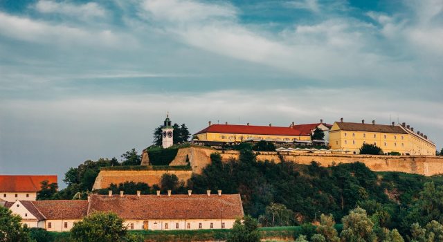 Izložba “50 godina plakata Branislava Radoševića” u Galeriji ITD