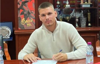 Četvorica omladinaca potpisala profesionalne ugovore sa FK Vojvodina