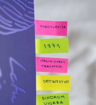 Razgovor o romanu “Letu je kraj” sutra u galeriji Prometej